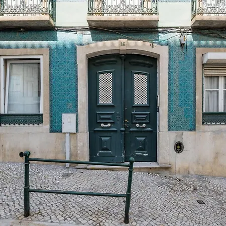 Navegantes #2 - Xix Century Building Lisboa